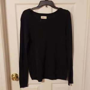 Hollister sweater